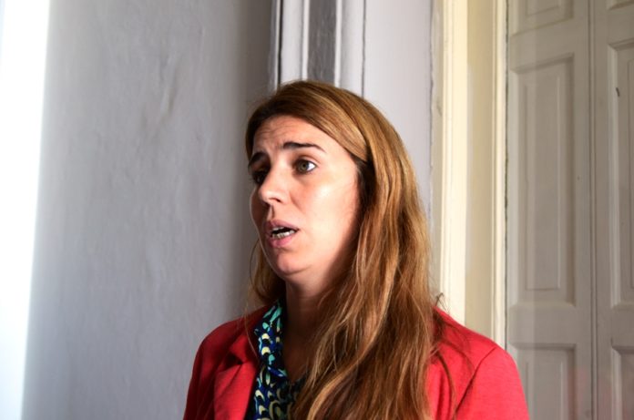 YAMILA ARTIGAS