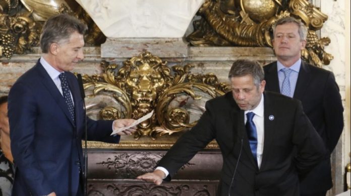 20191122091320_macri