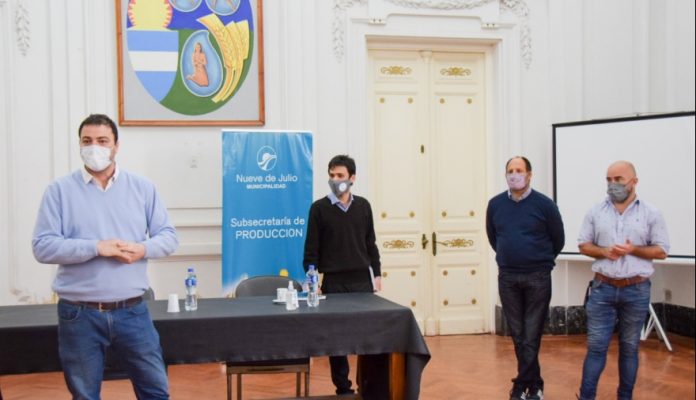20210918124337_apicultura-5