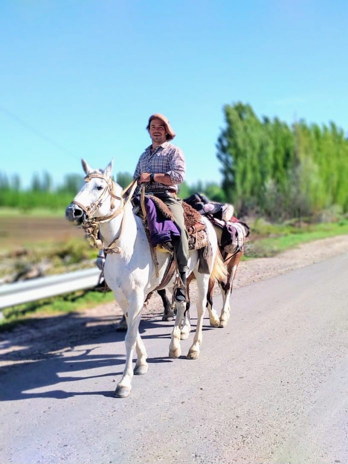 Mauro-cabalgata-caballos-travesia