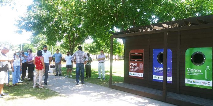 ecopunto-reciclaje-palzas-marotte-plastico