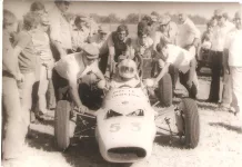 Deportes en el Recuerdo: Juan Carlos “Carpincho” Delrieu y su equipo