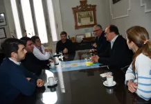 Se realizó la firma del convenio entre el Municipio y el Hospital Dr. Posadas de Saladillo para cumplir con los estudios correspondientes para obtener la Licencia de Conducir