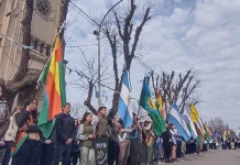 161 aniversario de Saladillo | Desfile de los abanderados de las escuelas Saladillenses