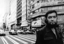 “Cortázar nació circunstancialmente en Bélgica, se enroló en Distrito Militar 21 de Saladillo y murió en París»