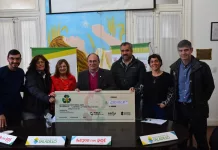 El intendente municipal Ing. José Luis Salomón realizó una nueva entrega de $690.427,80 al Centro Diabetológico de Saladillo (CEDIS)