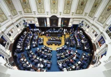 Diputados se sacaron chispas en la Legislatura bonaerense por el fin de la tasa a la Caja de Abogados