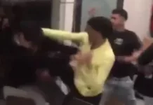 Jueves joven | Peleas y disturbios en la plaza principal
