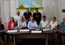 José Luis Salomón junto con el Secretario de Hacienda Contador Gustavo Ramundo anunciaron el acuerdo de paritarias municipal