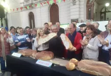 Gran primer día || Una multitud se hizo presente en la fiesta de la galleta