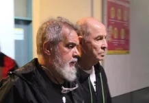 Ricardo Bochini fue a visitar a Pablo Grillo, periodista agredido por fuerzas de Bullrich