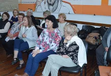 Hogar de Ancianos de Saladillo || la familia de Rosa María Ferro realizó la donación de un auto y se refaccionará su Capilla