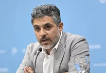 Girard: “El fallo que condena y proscribe a Cristina apunta a disciplinar, a castrar la imaginación política popular y desestimular la militancia”