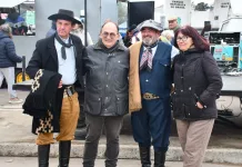 En la 7ma Edición de Feriarte tuvo lugar el desfile gaucho y Tradicionalista