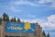 En moto: “Ahora sí lo puedo decir: sueño cumplido, llegamos a Alaska”