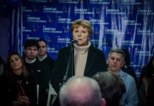 La Libertad Avanza Saladillo presentó su lista con un búnker pintado de violeta