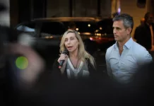 Karina Milei: “Estamos muy contentos, vamos a seguir esperando los números”