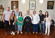 El Intendente Salomón junto con integrantes del equipo de gobierno de gestión local mantuvo un encuentro con integrantes de la comunidad educativa del Instituto Niño Jesús