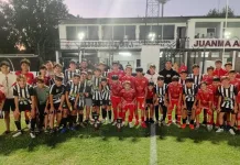 Inferiores: Campeón Huracán en Sub 13