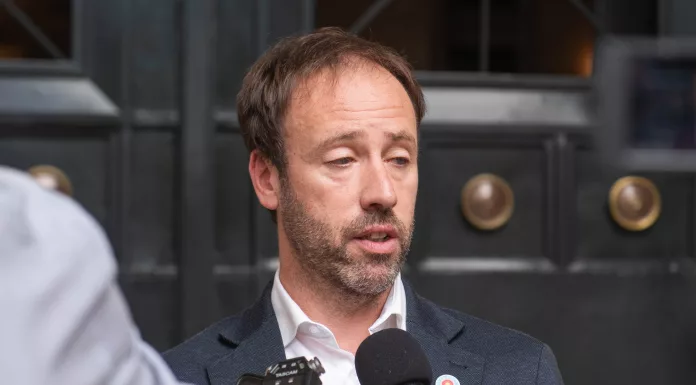 Pablo López: “Seguiremos reclamando los recursos que pertenecen a las y los 17 millones de bonaerenses” Avanza la demanda de la PBA contra el Estado nacional por la deuda de ANSES, que asciende a más de $2,2 billones.