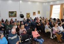 Gran convocatoria de vecinos del barrio FONAVI