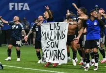 Mundial: De donde salieron las banderas de Malvinas que mostraron los jugadores tras el triunfo ante Inglaterra